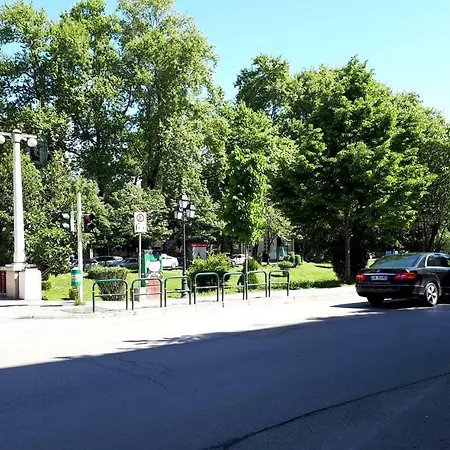 2v1 - Blloku Mac Tiran