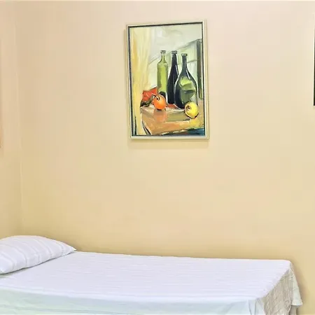 2v1 - Blloku Mac Apartment