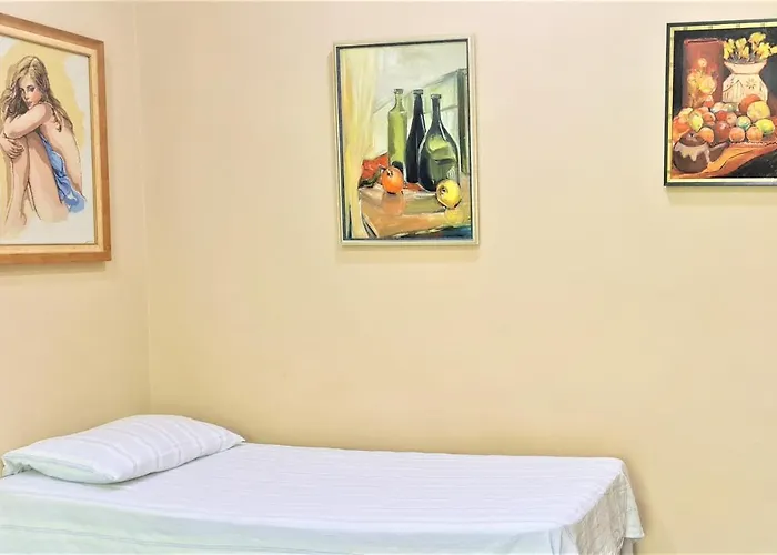 2v1 - Blloku Mac Apartment